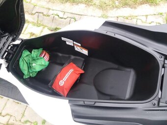 Honda PCX 125 super stav - 7