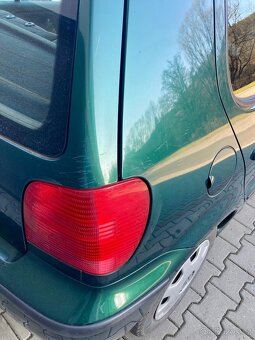 Volkswagen Polo II 2001 - se zimní sadou gum, tažnou koulí - 7