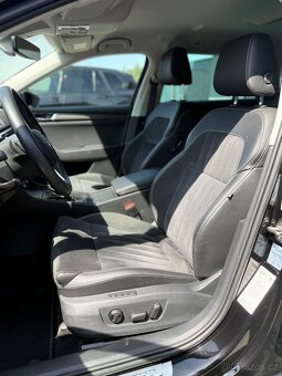 Škoda Superb 3 COMBI 2.0tdi ALCANTARA/WEBASTO/CANTON/MATRIX - 7