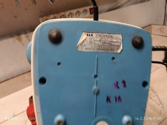 Starý telefon retro otočný - 7