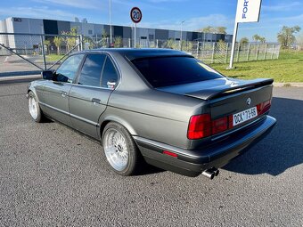 BMW e34 520i - 7