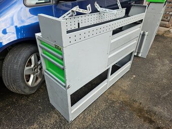 Regály do VW Caddy Maxi 2009 - 7