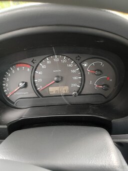 Hyundai acent 13 GLS 2005 - 7