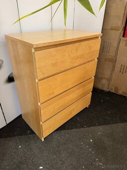 Hezká 4 šuplíková komoda IKEA MALM bříza - 7