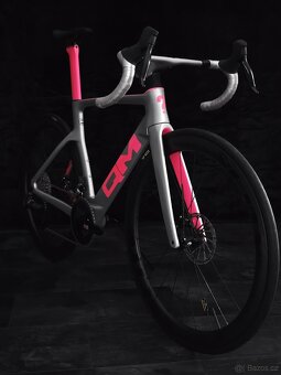 Silniční kolo QM R30 SRAM Rival eTap AXS 2x12 - 7