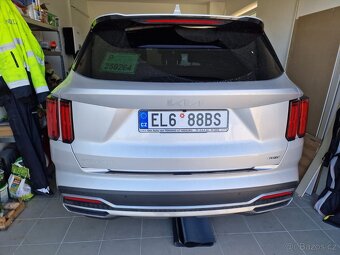 Prodám plug-in Kia Sorento 1.6 T-GDI PHEV 4x4 TOP, 195 kW - 7