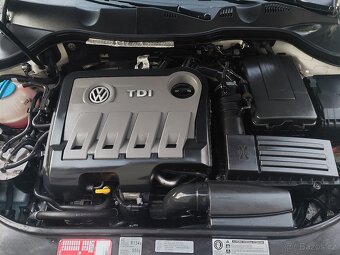 VW PASSAT R-LINE 2.0 TDi - 7