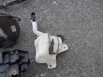 Díly 2. Fiat Grande Punto 1.3 Multijet 55kw - 7