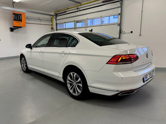 Volkswagen Passat , Elegance 2,0tdi 110kw Dsg 7° rv.7/2020 - 7