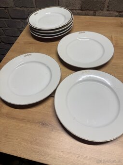 Jednota mělké talíře - 2 sety 8 kusů - 7