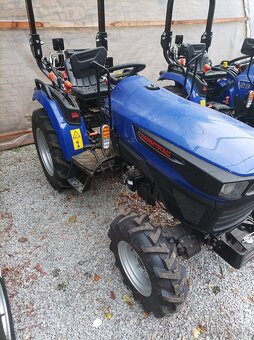 Malotraktor Farmtrac 26 4WD širší radiálky - 7