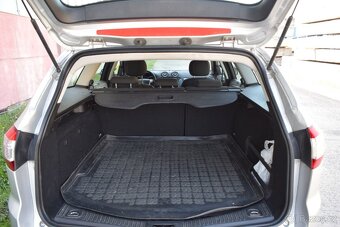Ford Mondeo 2.0i/2010/MANUÁL/TAŽNÉ/AUT-AC/ - 7