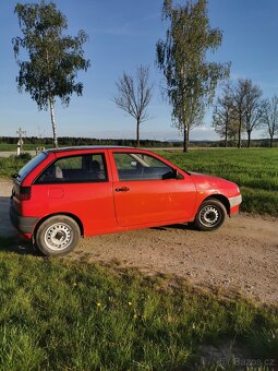 SEAT Ibiza 1.4 - 7