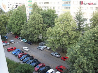 Pronájem 1kk 30m2 P9 Prosek panel po rekonstrukci komora čás - 7