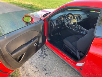 Dodge Challenger 5.7 2019 37tis km - 7