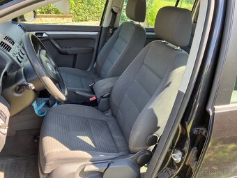 Volkswagen Touran 2.0 TDi - 7