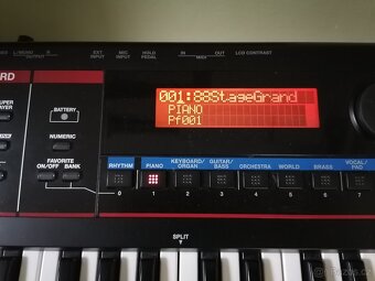 Roland Juno Di - 7