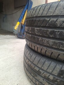 Pneu 275 45 r20 + 305 40 r20 - 7