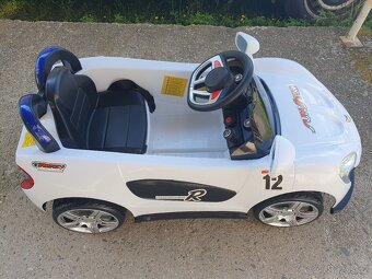 Dětské elektrické auto - 7