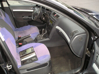 ŠKODA OCTAVIA II COMBI 1.9 TDi 77KW RV-2005 - 7