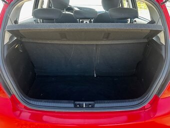Hyundai i20 1.2i, r.2011, původ ČR, 93k km, klima - 7