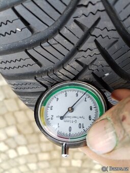 185/60/15 zimni pneu HANKOOK a BRIDGESTONE 185 60 15 - 7