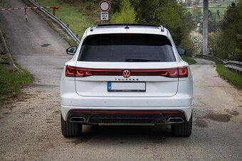 Touareg 3.0 TDI V6 286k R-Line, IQ Light, Pano, Vzduch, DPH - 7