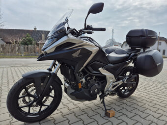 Prodám Honda NC750X , r. v. 2022, ABS, TC, ČR, 12166km - 7