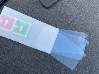 iPhone 11 - 7