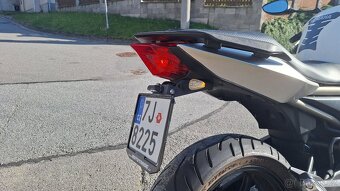 Yamaha XJ 35kw - 7