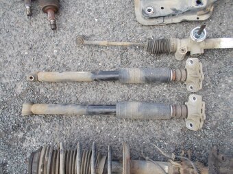 Díly podvozku Fiat Grande Punto 1.3 Multijet 55kw - 7