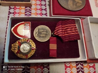 Plakety s medajle - 7