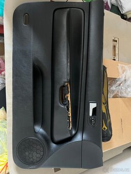 Originální kožené obloženi dveří Golf 4 - 7