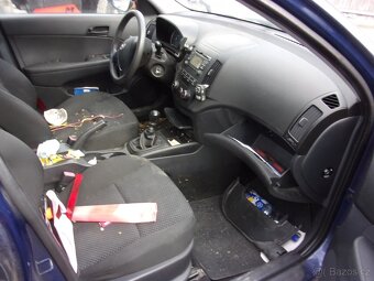 Hyundai i30 1,6 CRDi - 7