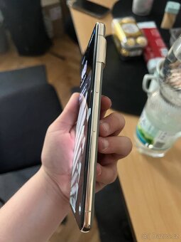 Google Pixel 7 pro Stav A (má ochranný povlek - 7
