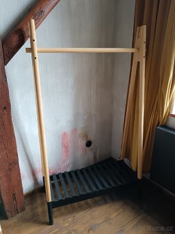 Věšák na oblečení Jysk Jennet - 7