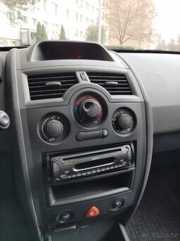 Renault Megan 1.5 dci - 7
