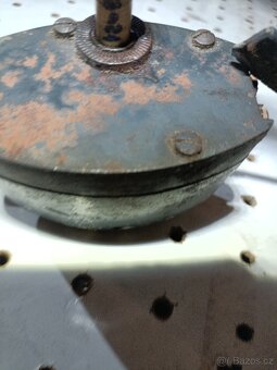 Avog motůrek stěračů - 7