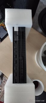 XBOX ONE X 1.TB - 7