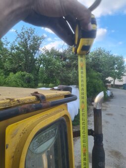 Traktorbagr Komatsu WB60A - 7