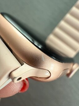 Apple Watch Series 6 40mm Zlatý hliník - 7