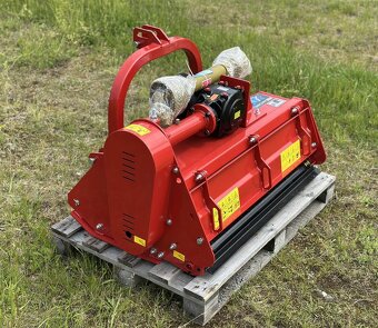 Mulčovač s otevíratelným zadním krytem - 7