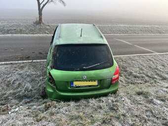 Havarovaná Škoda Fabia 2 1.2 TSI 63 kW - 7