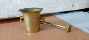 Starožitný mosazný hmoždíř - 7
