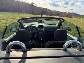 Peugeot 207cc 1.6hdi - 7