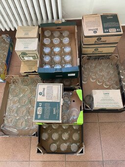 Pivní sklo 340 ks, Nealko sklo 60 ks. 10.000,- nebo 35,-/ks - 7