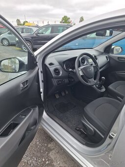 Hyundai i10 1.0i 48Kw CZ - 7