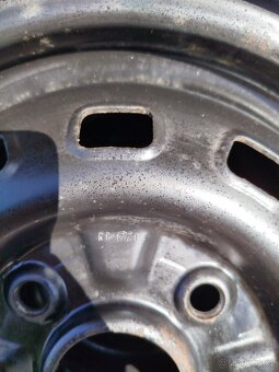 Pneu Zimní 145/70 R13 - 7