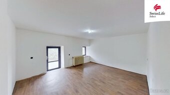 Prodej rodinného domu 174 m2 nám.Sv.Trojice, Choltice - 7