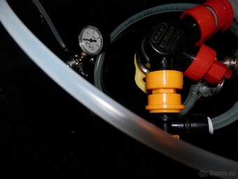 Prodám chladící výčep na pivo. - 7